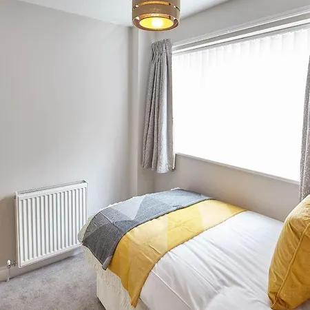 Host & - Sandling Court Holiday home *